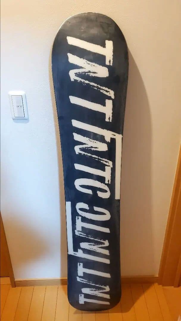 FNTC TNT 18-19 モデル 153cm 板のみ 送料無料