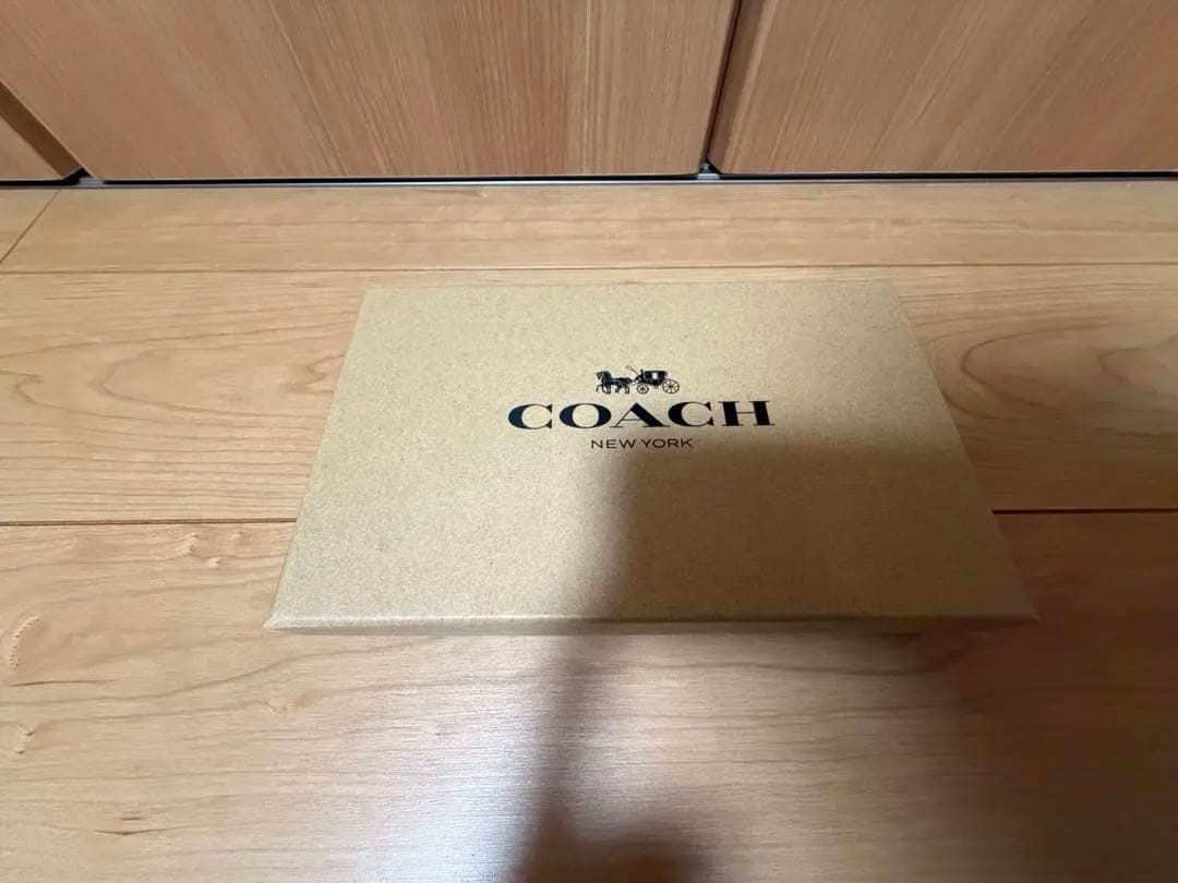 新品未使用 コーチ coach ベルト 黒レザー エンボス加工