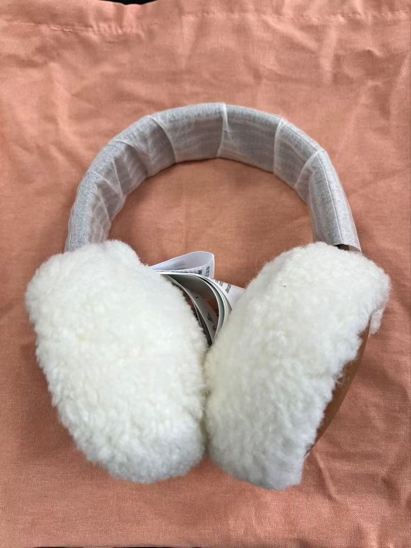 MIU MIU フェイクファー耳あて　新品未使用