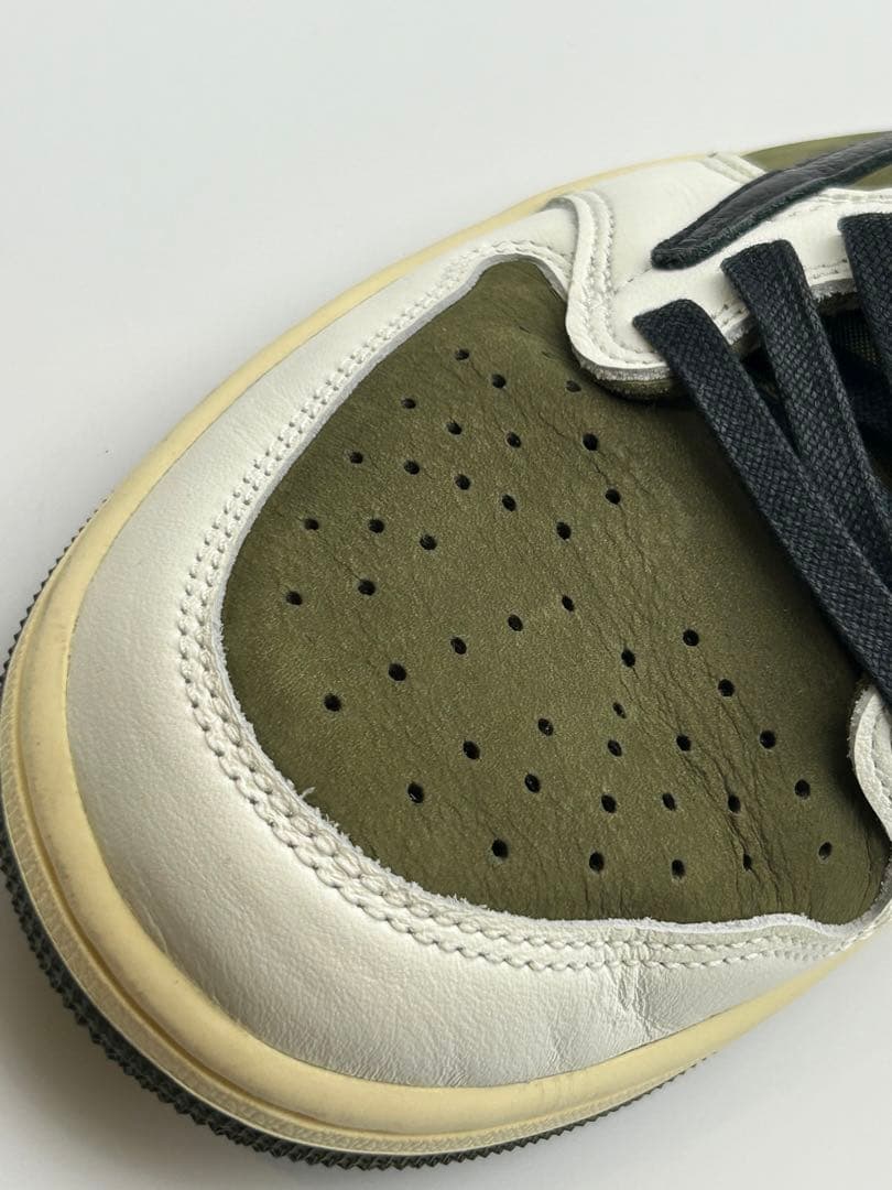 NIKE エア ジョーダン 1 LOW トラヴィススコット　コラボモデル