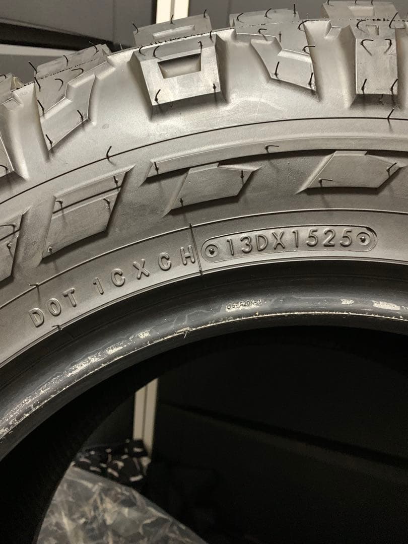 リズ‼️245/70R16 NITTO RIDGE GRAPPLER