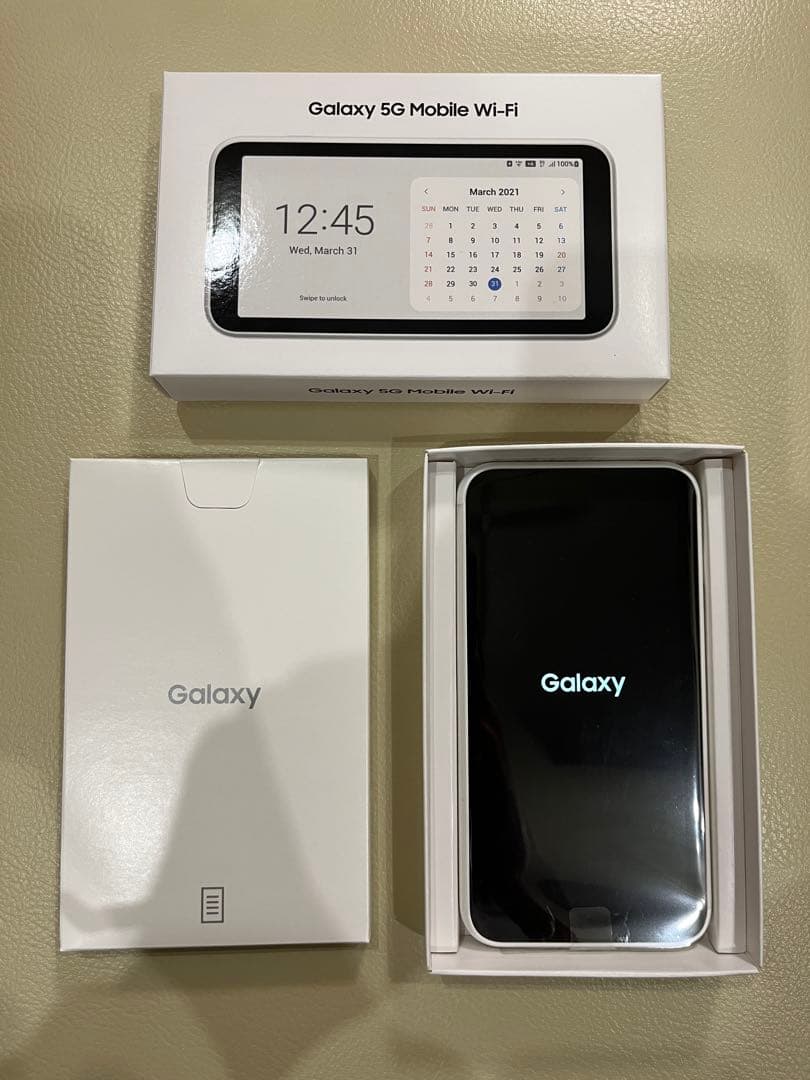 【極美品】Galaxy 5G Mobile Wi-Fi SCR01