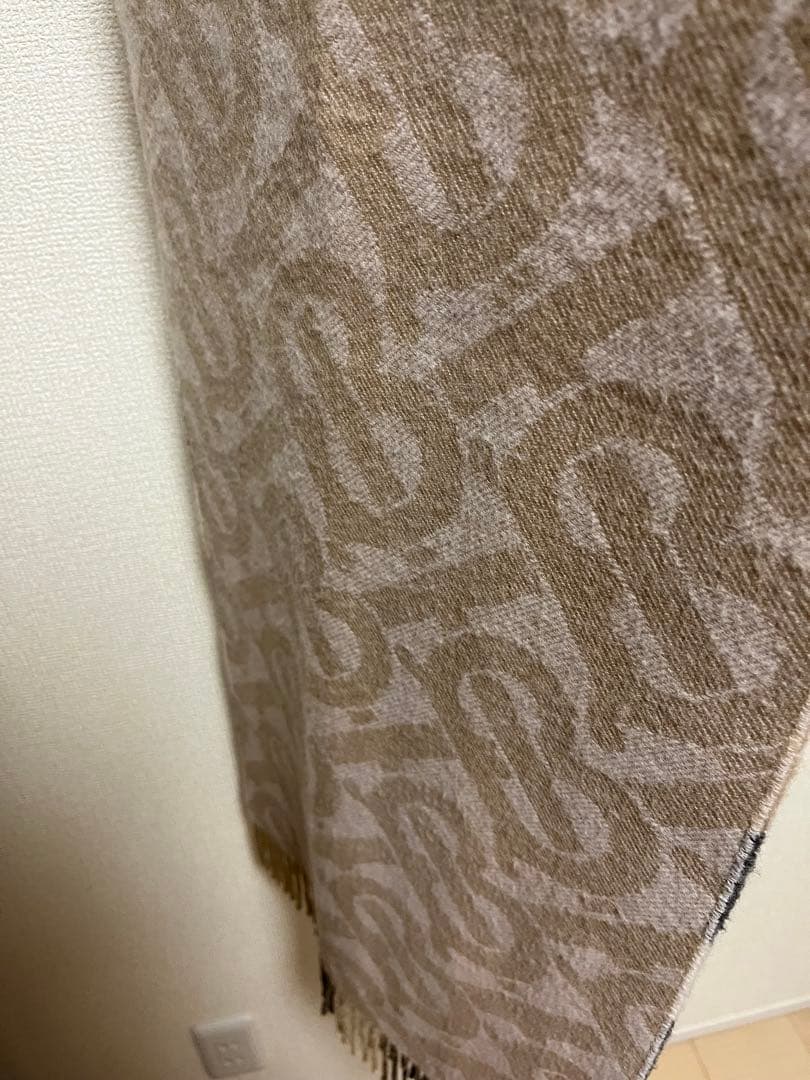 BURBERRY　バーバリー　マフラー　カシミア100％　大判マフラー