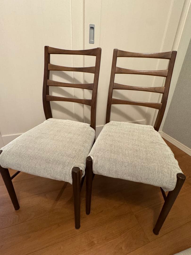 ダイニングチェア　2脚　ウォルナット　イス　ダイニング