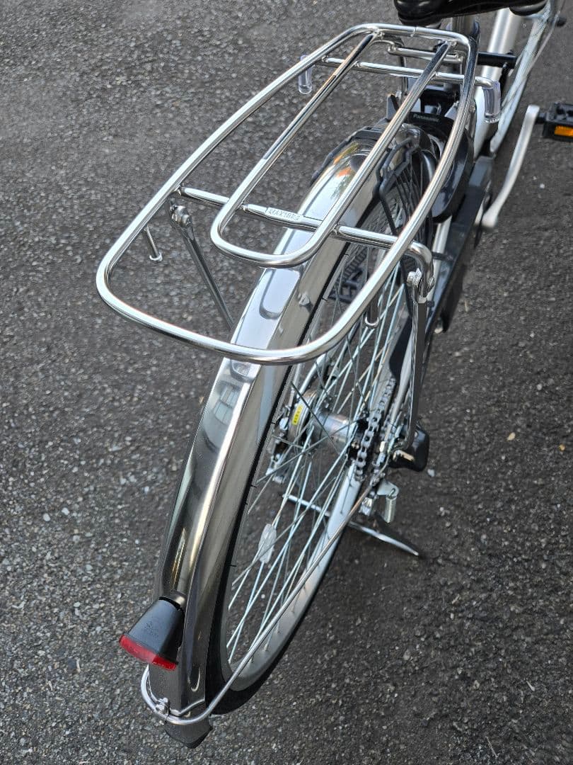 Panasonic　電動 アシスト 自転車 シルバー ノーパンクタイヤ (新品)