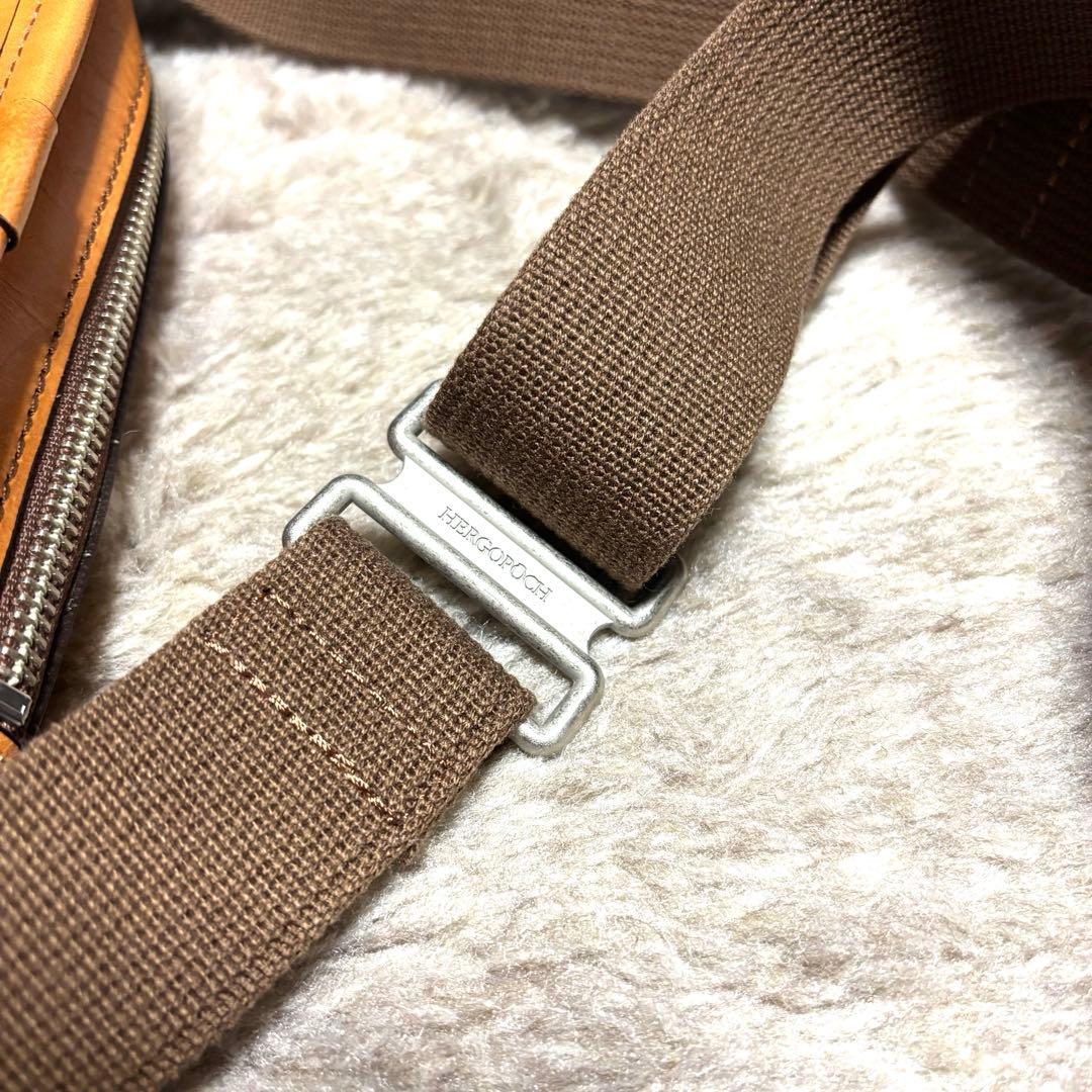 HERGO POCH エルゴポック　ボディバッグ　キャメル 保存袋あり