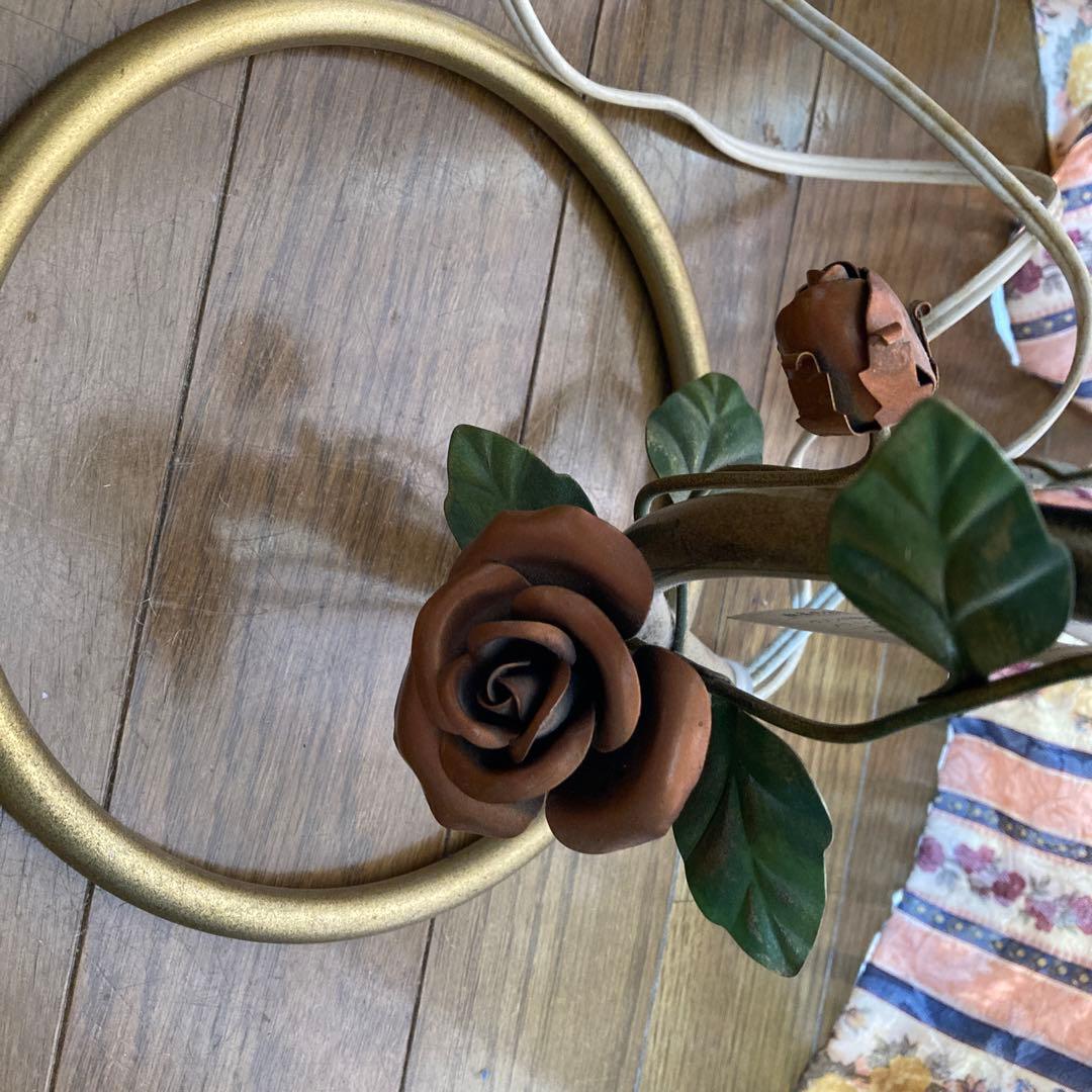 レトロ アンティーク ヴィンテージ フリル エレガントランプ　テーブルランプ