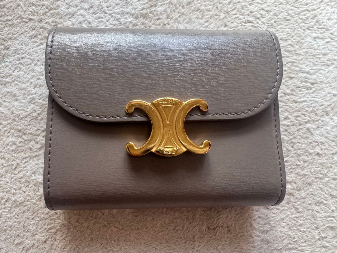 CELINE セリーヌ　ウォレット　二つ折り財布 ベージュ