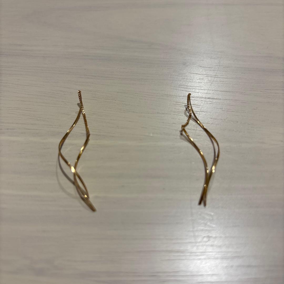 K18 ツツミ　イエローゴールドピアス