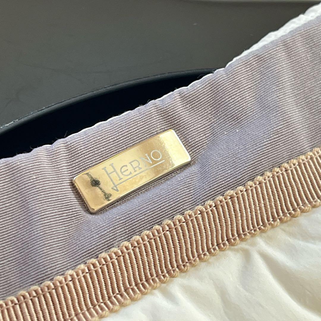 美品　大きいサイズ　HERNO ヘルノ　ダウンベスト　バイカラー　白　グレー