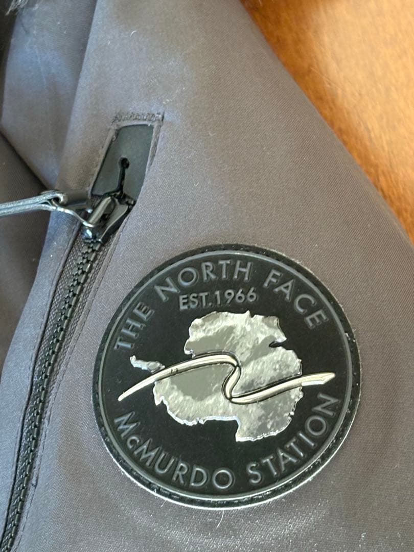 ダウンジャケット フード付き ブラック