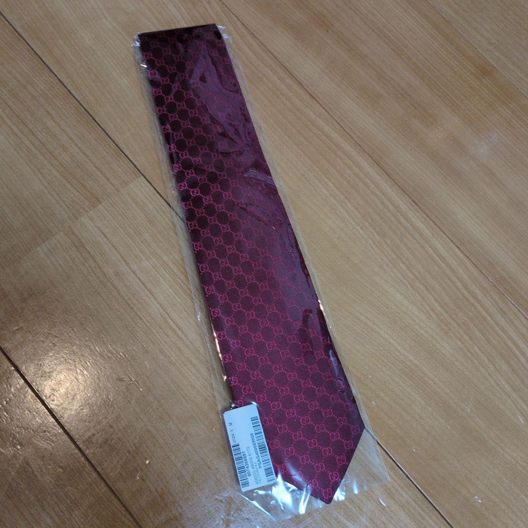 ★ウルトラマンさん専用★GUCCIロゴパターン シルクネクタイ バーガンディ