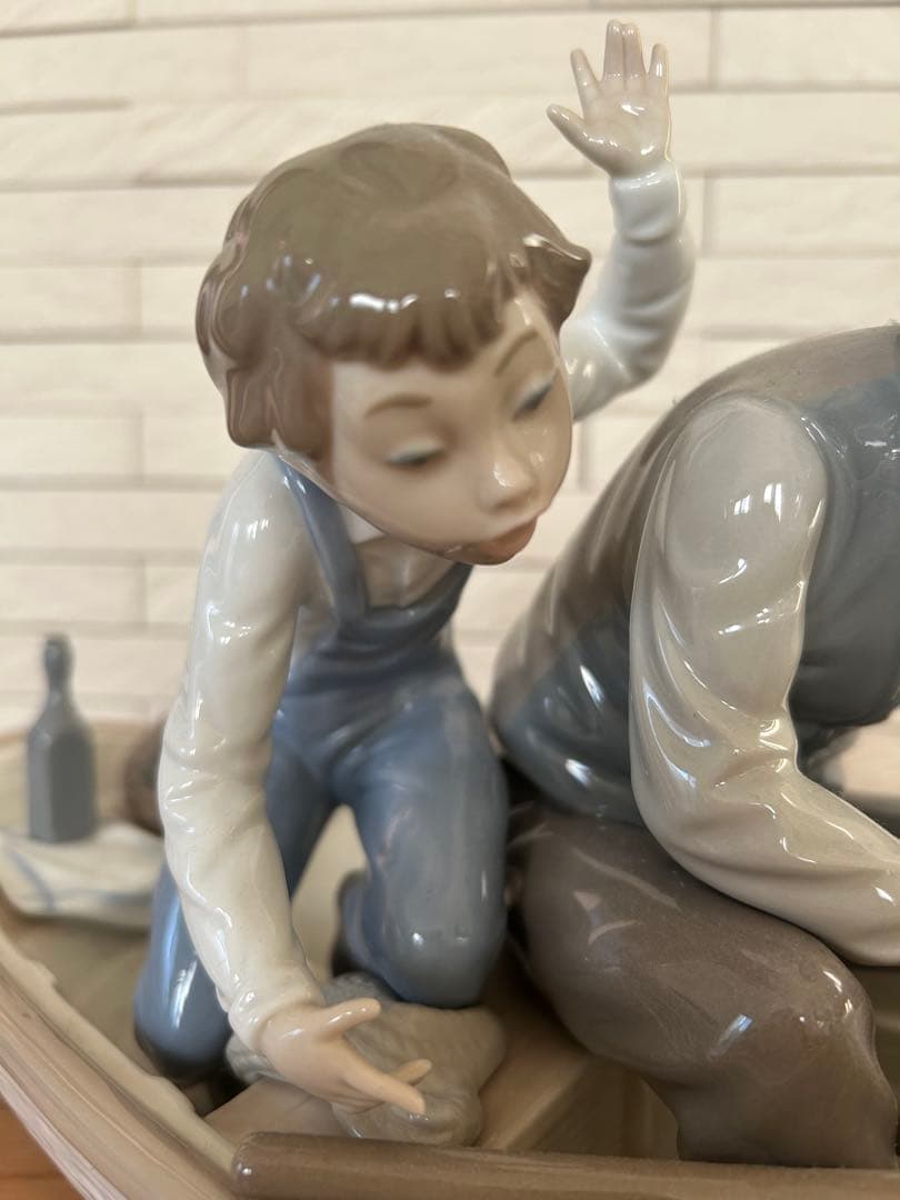 リヤドロ　おじいちゃんと魚釣り