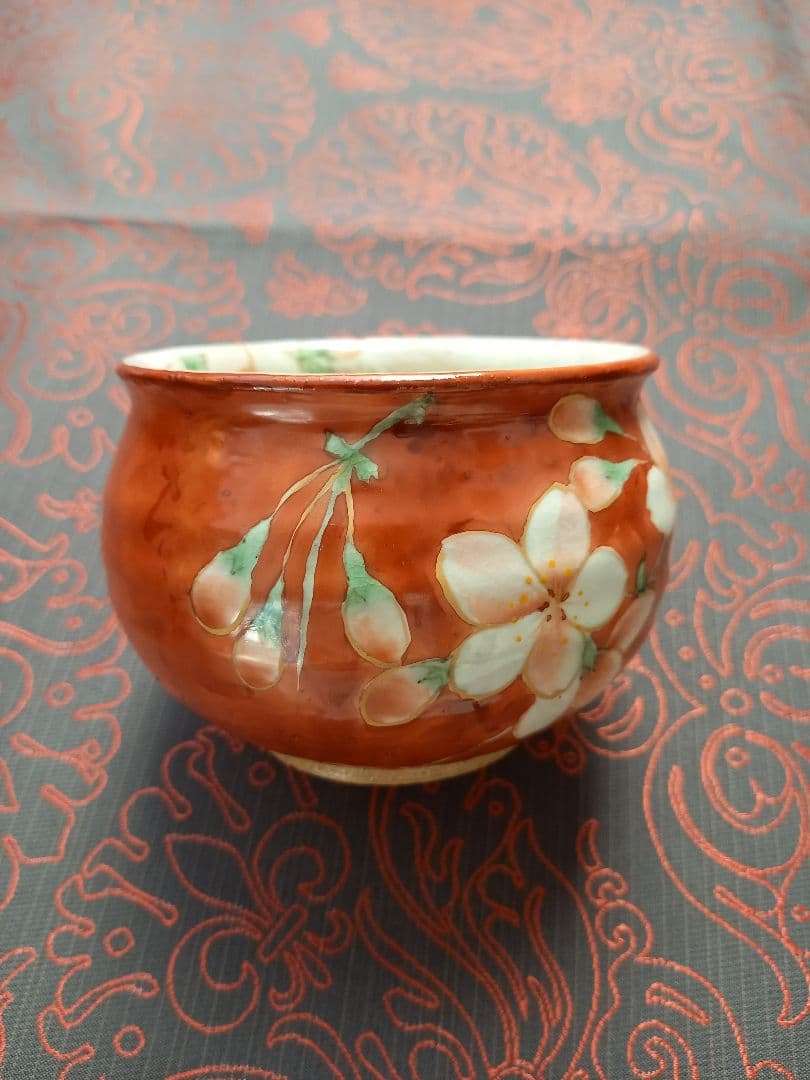 陶あん　京焼　清水焼　そり小鉢　桜柄　朱色