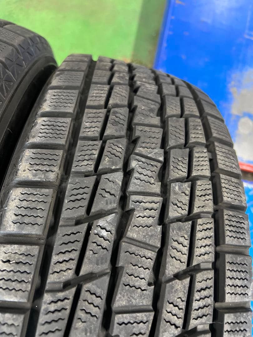 2020年製 バリ溝グッドイヤーアイスナビSUV 215/60R17 4本セット