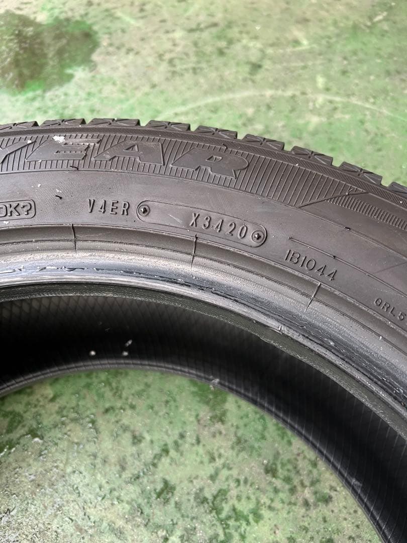 2020年製 バリ溝グッドイヤーアイスナビSUV 215/60R17 4本セット