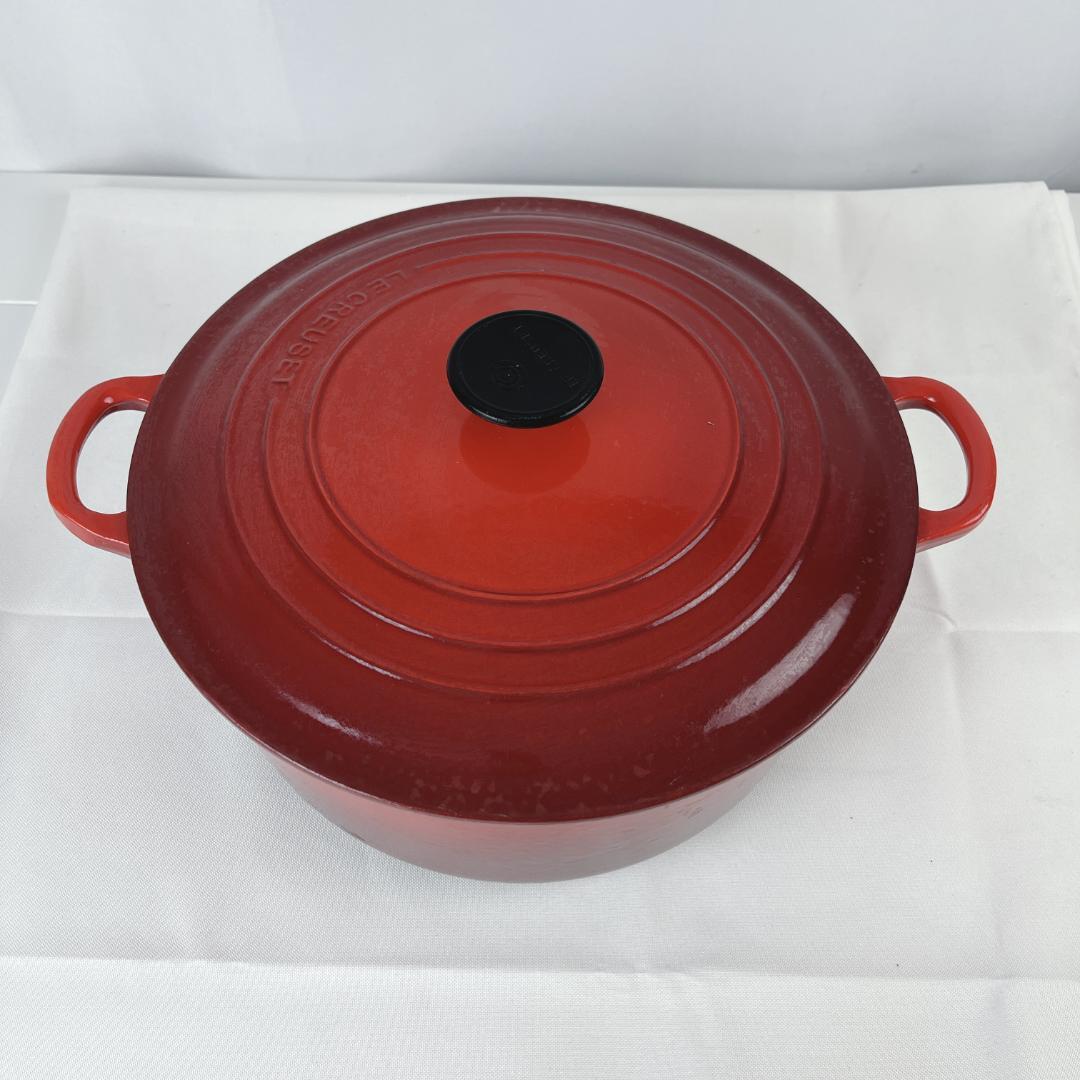 Le Creuset ルクルーゼ ココット・ロンド 28cm チェリーレッド