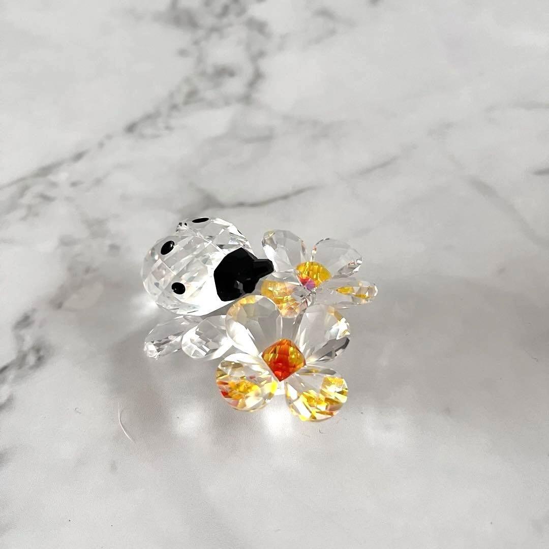 美品　スワロフスキー SWAROVSKI 花とテントウムシ オブジェ 置物
