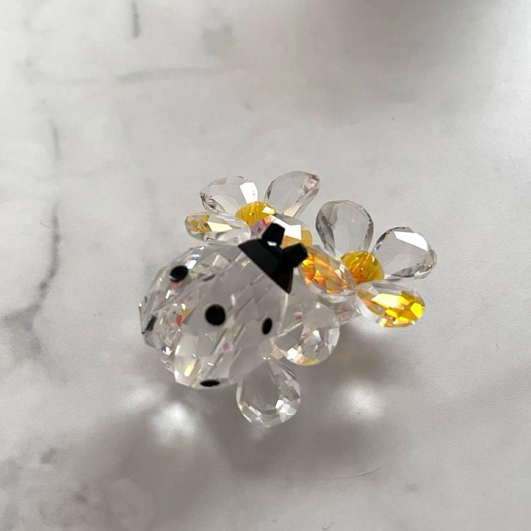 美品　スワロフスキー SWAROVSKI 花とテントウムシ オブジェ 置物