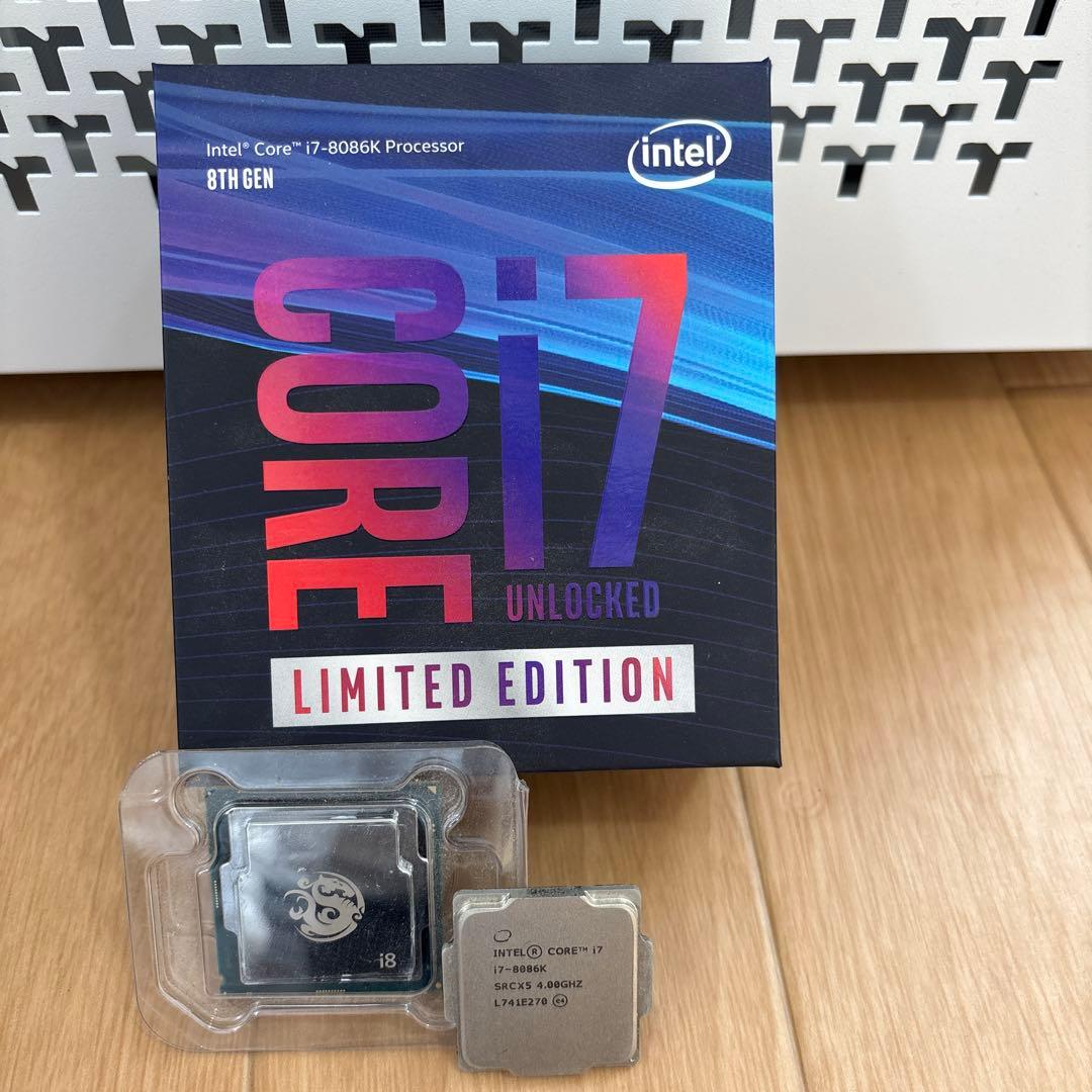 Intel Core i7-8086K 4GHz 40周年限定版