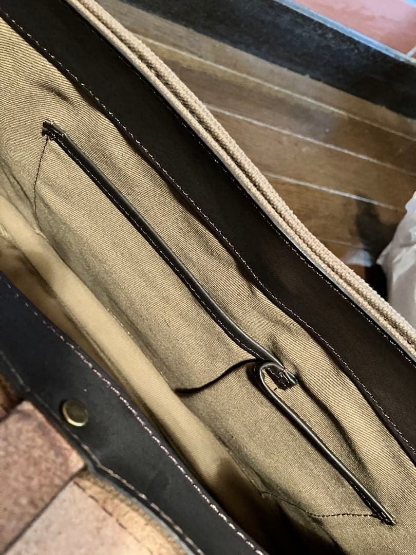 [値下げしました] SLOW 栃木レザー×キャンバス メッセンジャーバッグ