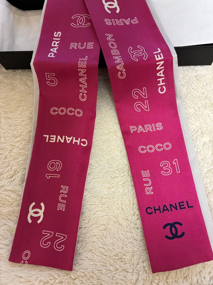 お値下げ 【新品】CHANEL/スカーフ、ツイリー、 バンダナ