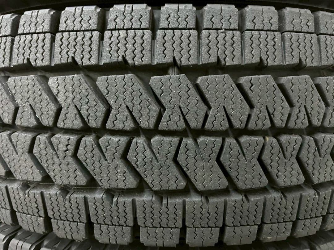 Takaaki 195/80R15 LT 2024年製 スタッドレス 3本