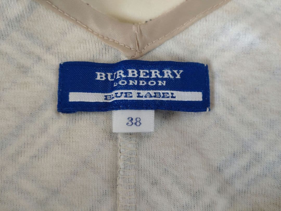 バーバリーブルーレーベル　タンクトップ