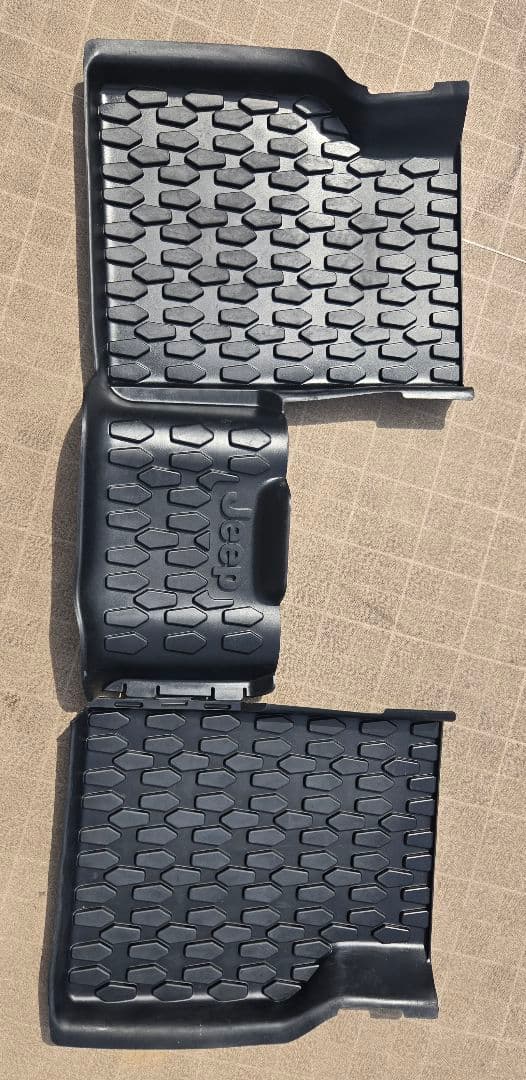 ジープ コンパス 80th アニバーサリー フロアマット