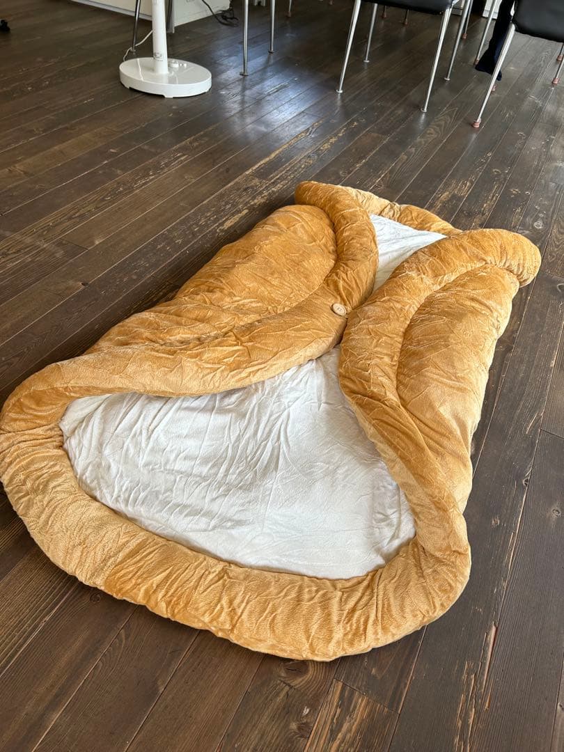 フェリシモ　夢見心地につづまる　 ふんわりビッグパンクッション《オムレット》