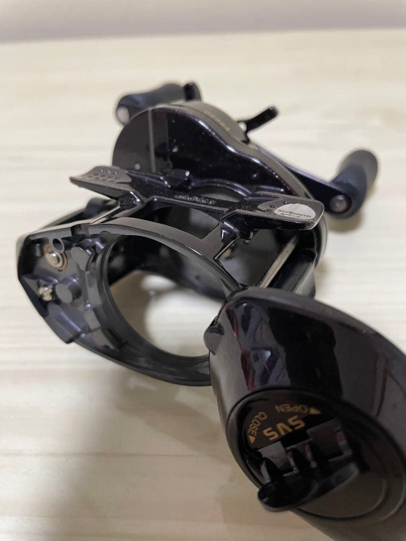 スコーピオンXT　ベイトリール1501-7（左巻き）