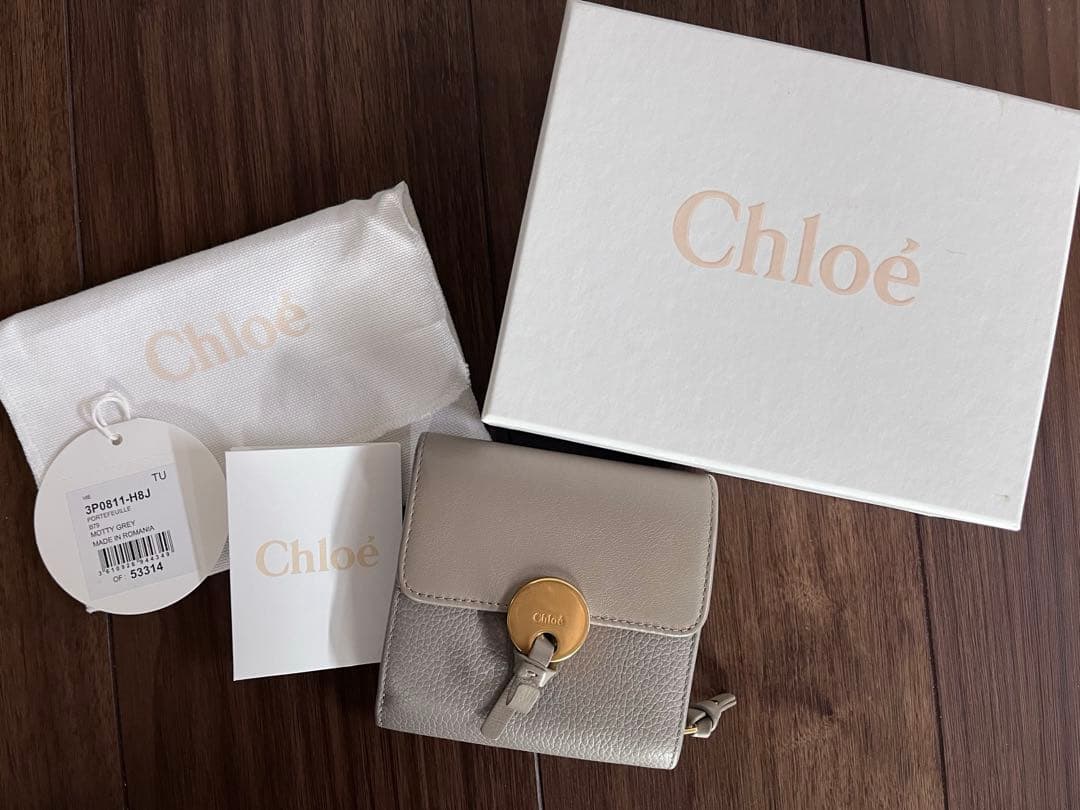 Chloe クロエ　三つ折り財布