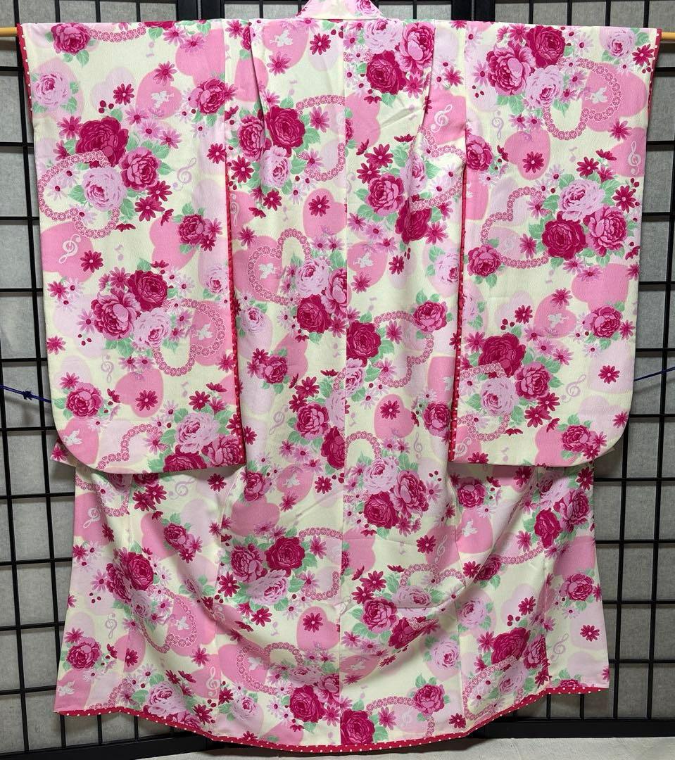 七五三　着物セット　7歳　白色　ピンク色　ブランド　セイコマツダ