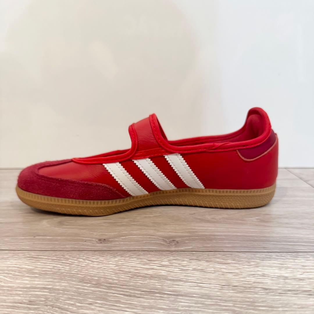 adidas originalsサンバジェーン スニーカー レッド 23.5cm