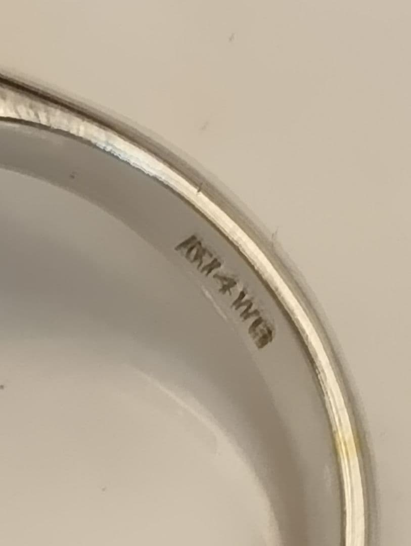 ベ*P様 k14 金 リング エメラルドカット 緑色石 11号 約4グラム