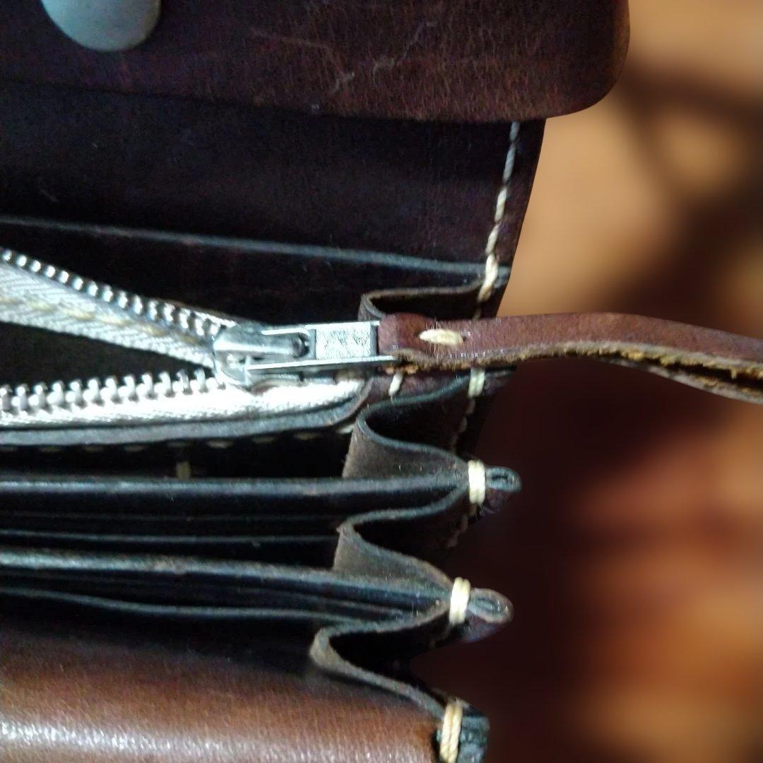 ラッキージョン　ブラウンレザー スターコンチョ付きウォレットショルダー