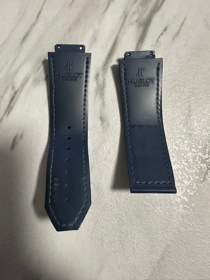 正規品　Hublot ネイビークロコレザー ラバーベルト