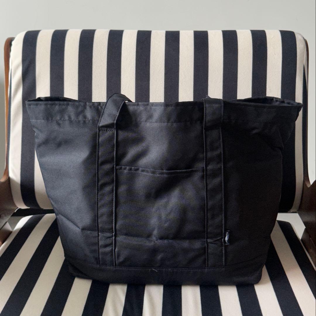 ファミリア 大容量 マザーズバッグ トートバッグ チャーム付き