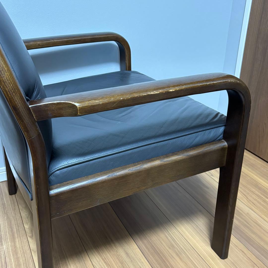 マルニ 1人掛けソファ アームチェア 椅子 カフェ レトロ ヴィンテージ