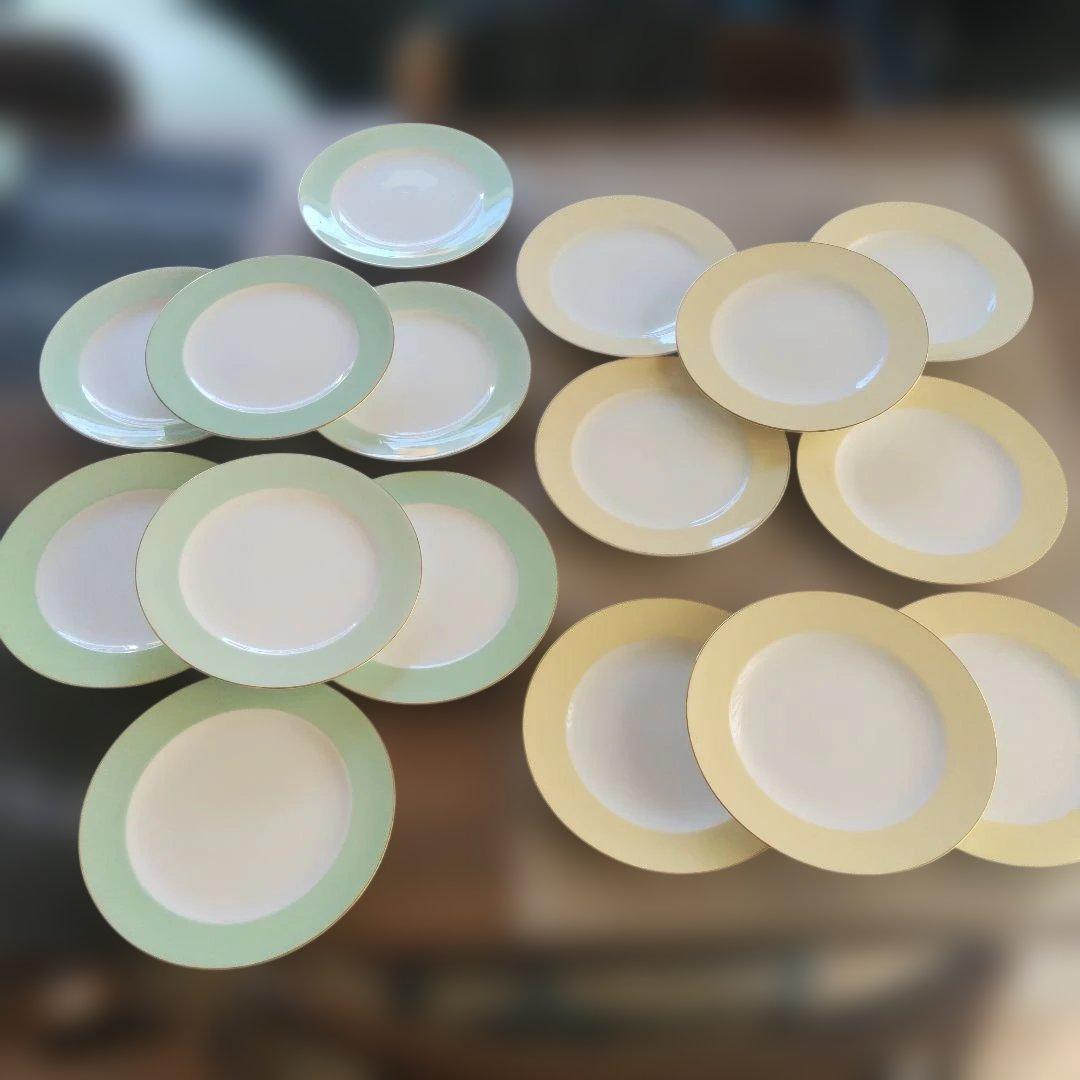 大倉陶園　色蒔き　クリーム　ライトグリーン　合計16枚　19.8cm
