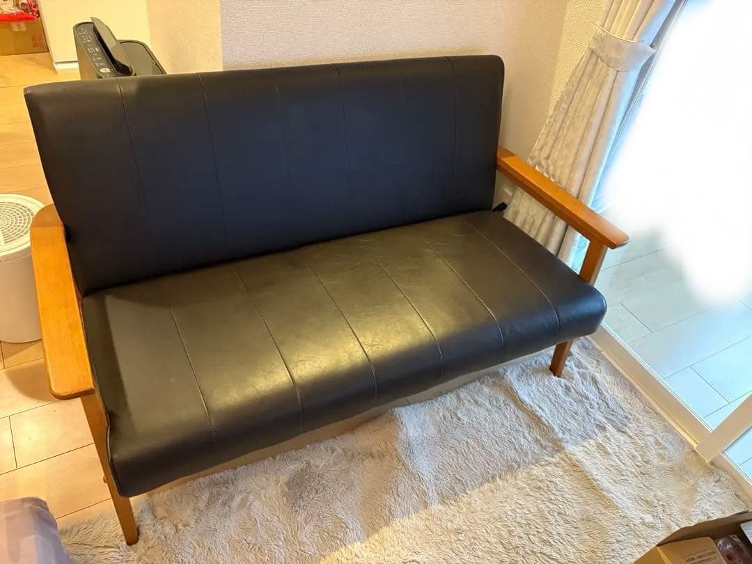 黒　ブラック　ソファー