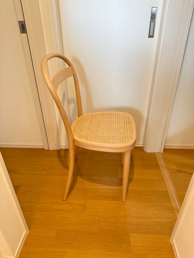 R*様 Thonet 20 ２脚セット