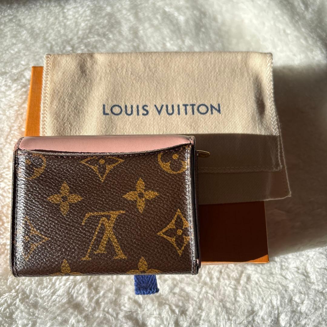 LOUIS VUITTON ポルトフォイユゾエ ピンク