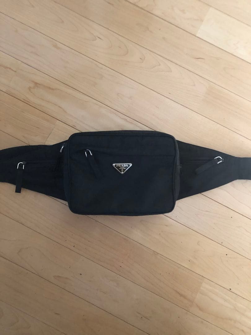 PRADA ボディバッグ ブラック