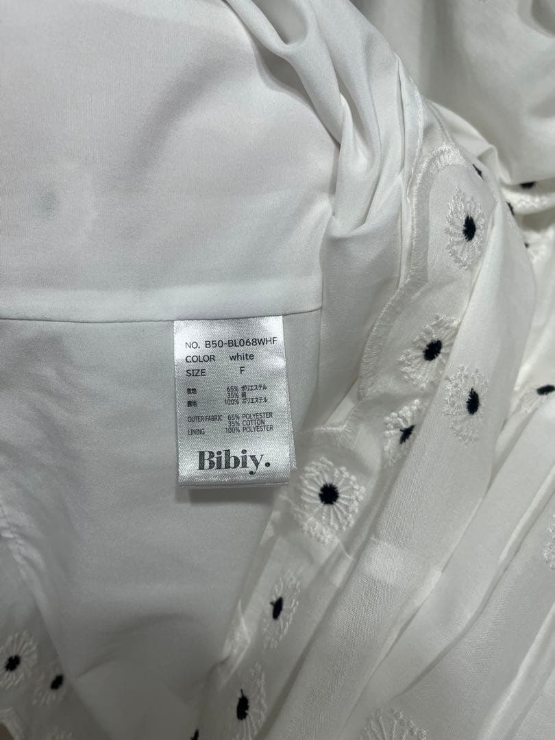Bibiy. EMILY FLOWER BLOUSE ホワイト ブラウス