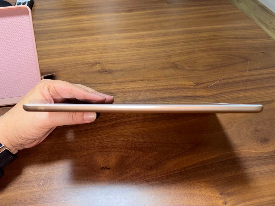 承太郎 / iPad 第6世代 Wi-Fi+Cellular