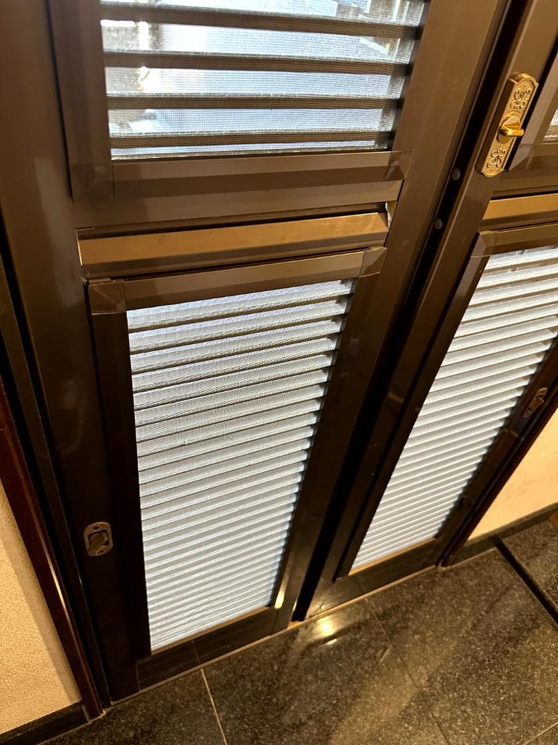 玄関網戸EXCEED TRV 両開き 200×81cm 鍵取説あり