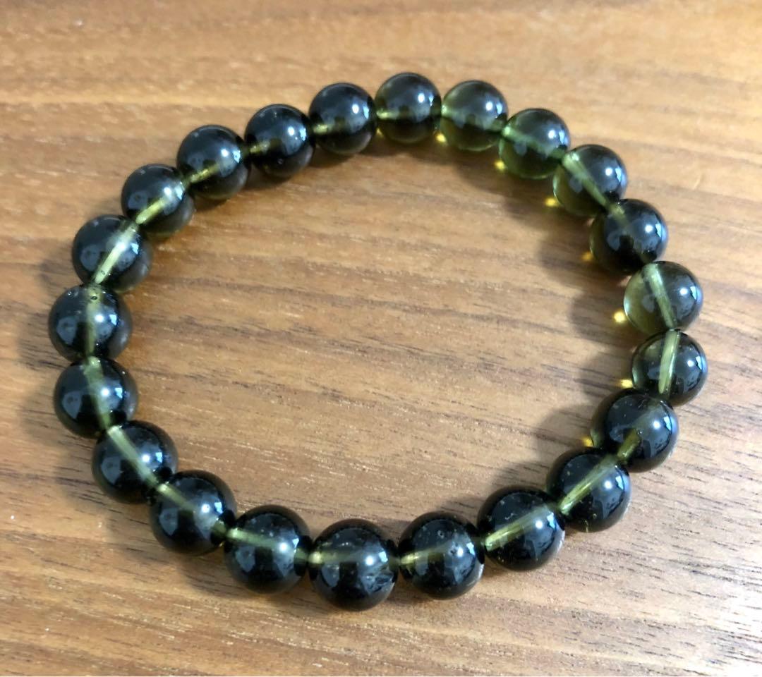 モルダバイト ブレスレット 8mm 22玉　パワーストーン