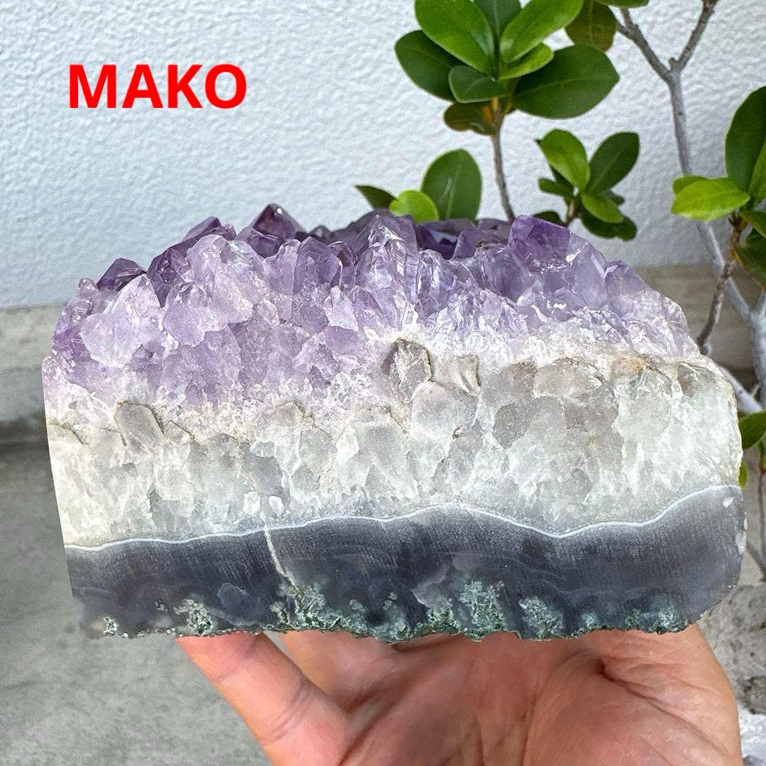 M1682☆アメジストクラスター1.6Kg☆天然石　原石☆N50416-A