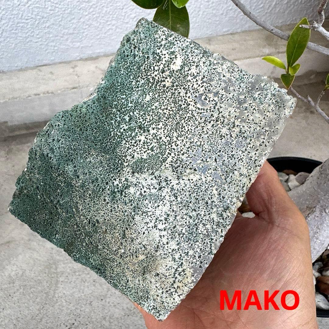 M1682☆アメジストクラスター1.6Kg☆天然石　原石☆N50416-A